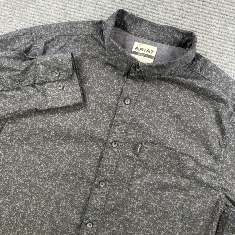 Ariat Mens Marcel Modern Fit Long Sleeve Button Down Shirt Black Grey Floral - Picture 1 of 13